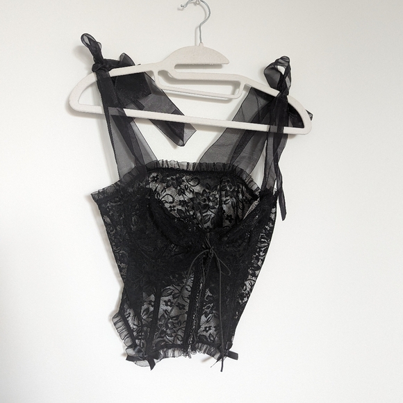 Black corset top - Picture 1 of 7